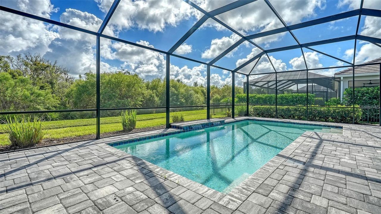 2566 Paradise Plum Drive, Sarasota, FL 34240 Photo
