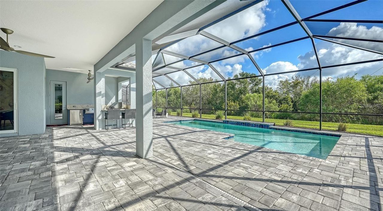 2566 Paradise Plum Drive, Sarasota, FL 34240 Photo