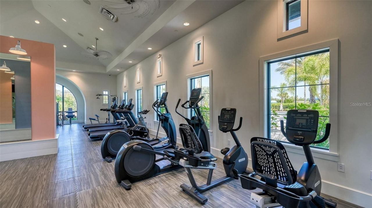 2566 Paradise Plum Drive, Sarasota, FL 34240 Photo