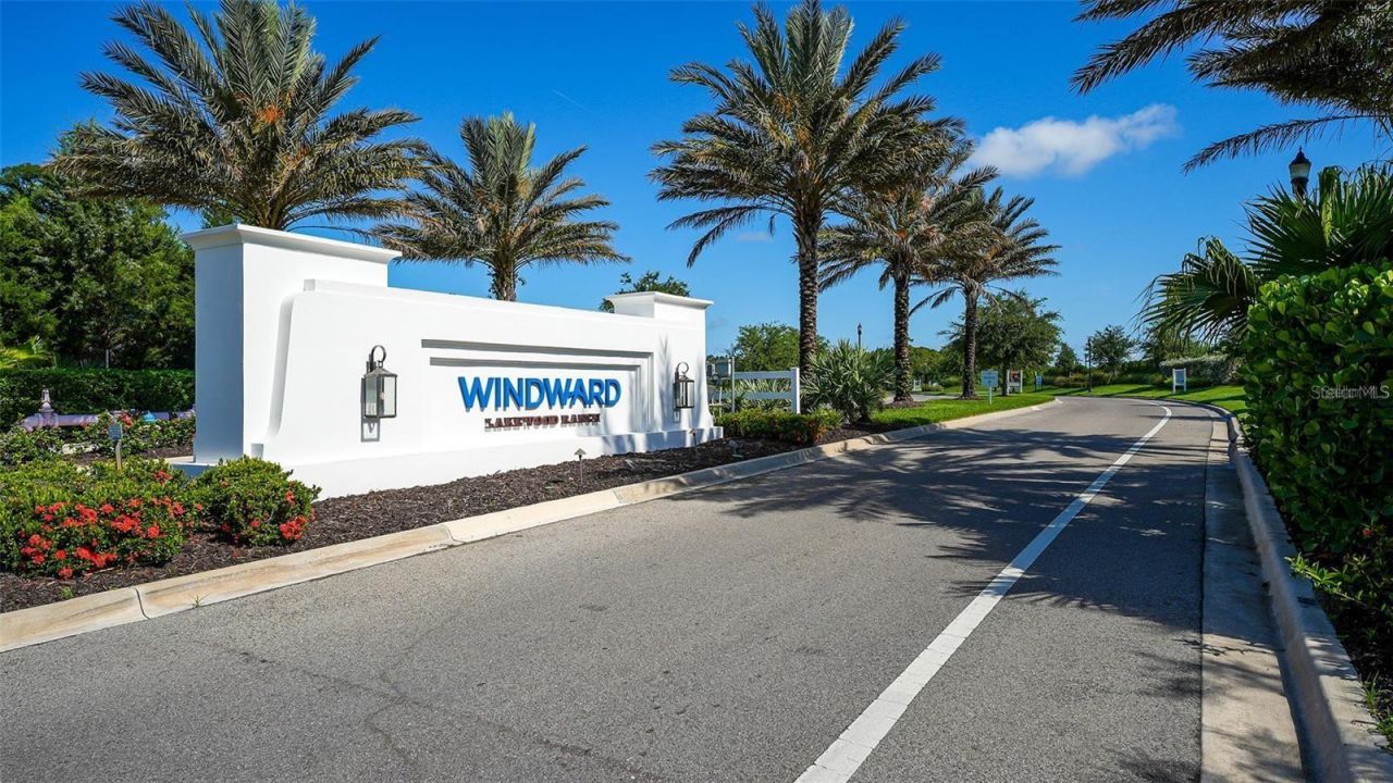 2566 Paradise Plum Drive, Sarasota, FL 34240 Photo