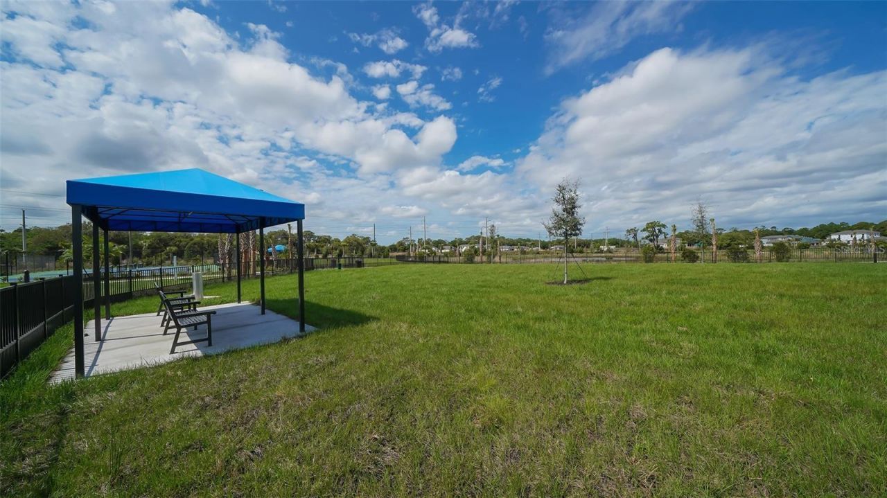 2566 Paradise Plum Drive, Sarasota, FL 34240 Photo