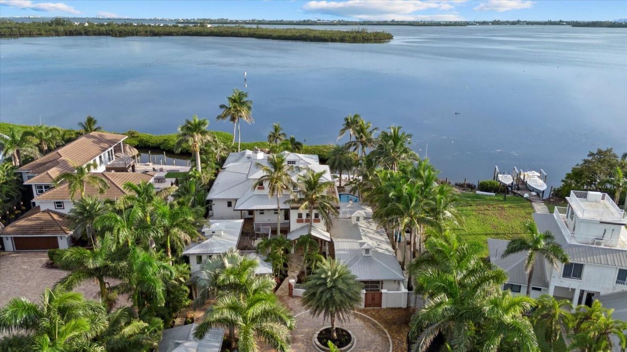10216 46th Avenue W, Bradenton, FL 34210 Photo