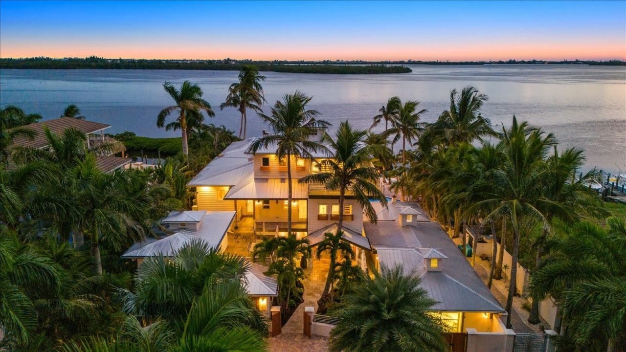 10216 46th Avenue W, Bradenton, FL 34210 Photo