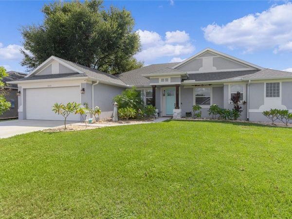 36452 GRAND ISLAND OAKS CIRCLE , GRAND ISLAND, FL 32735