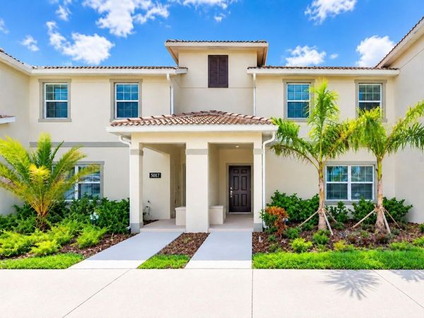 5017 WINDERMERE AVENUE , KISSIMMEE, FL 34746