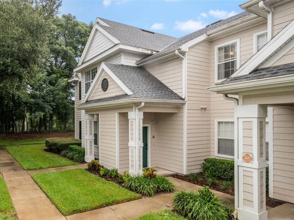 1300 EASTERN PECAN PLACE , Unit 208, WINTER GARDEN, FL 34787