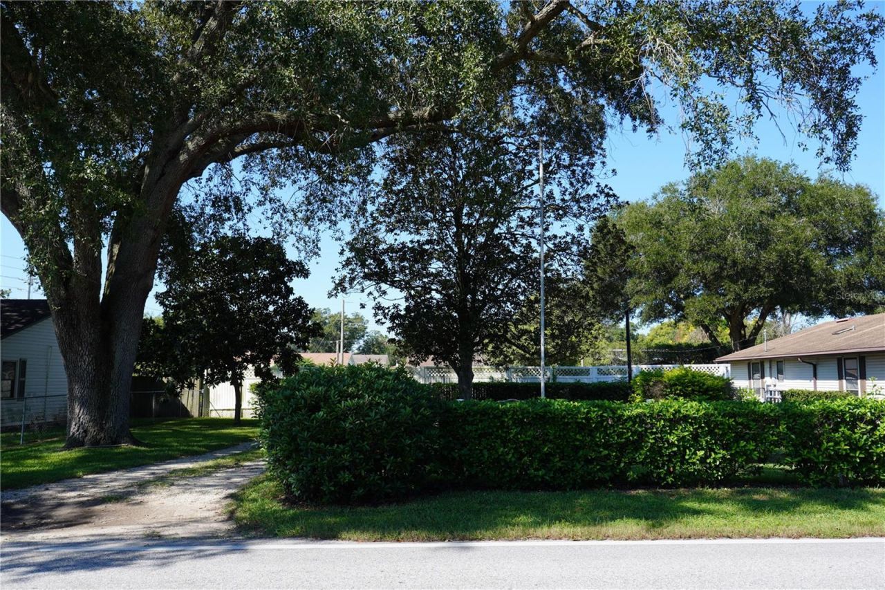 Strickland Avenue, Lakeland, FL 33812 Main Photo