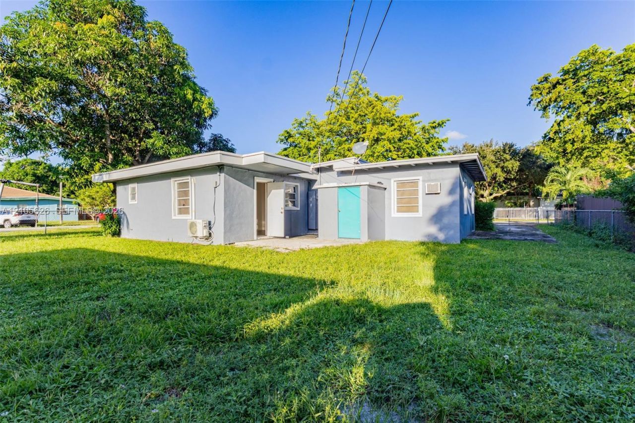 12250 NW 13th Ave , North Miami, FL 33167 Photo