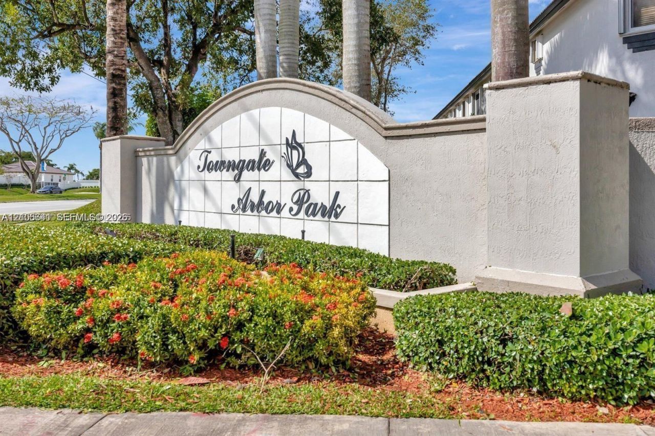 2308 SE 24th Ave , Unit 2308, Homestead, FL 33035 Photo