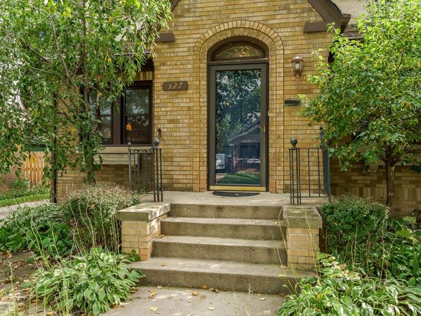 327 Dawson Avenue, ROCKFORD, IL 61107