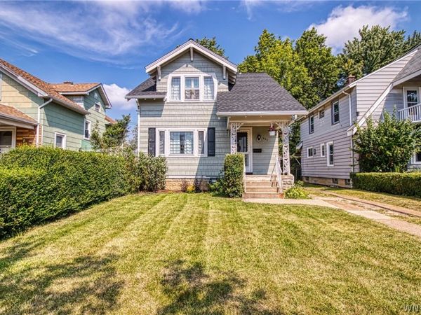 237 W Girard Boulevard, Kenmore, NY 14217