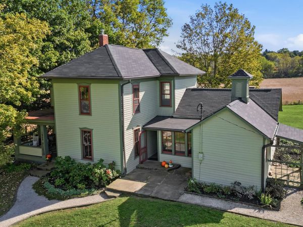 1053 Hayes Road , Granville, OH 43023