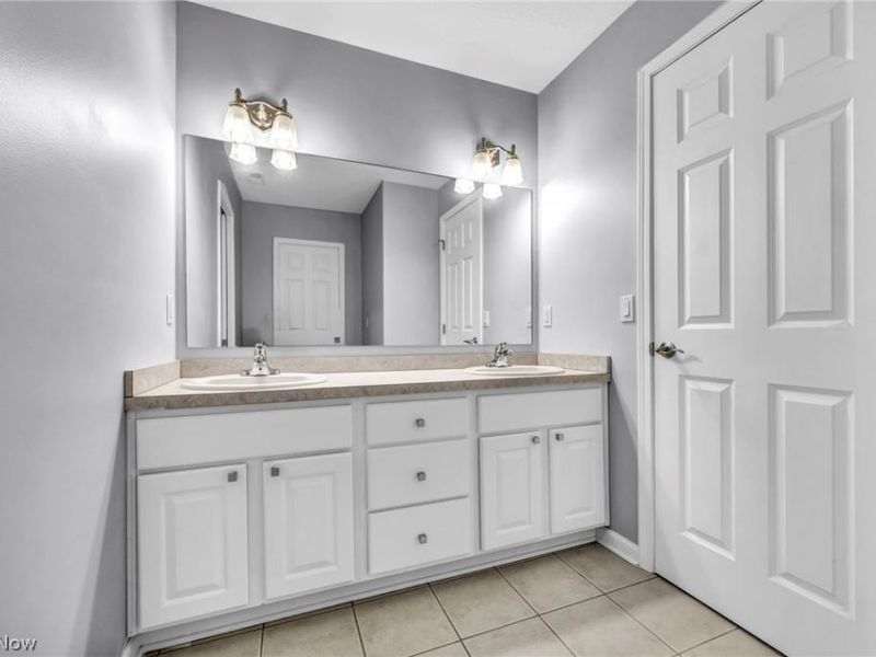 7278 Kentucky Drive, Bedford, OH 44146 Photo 28
