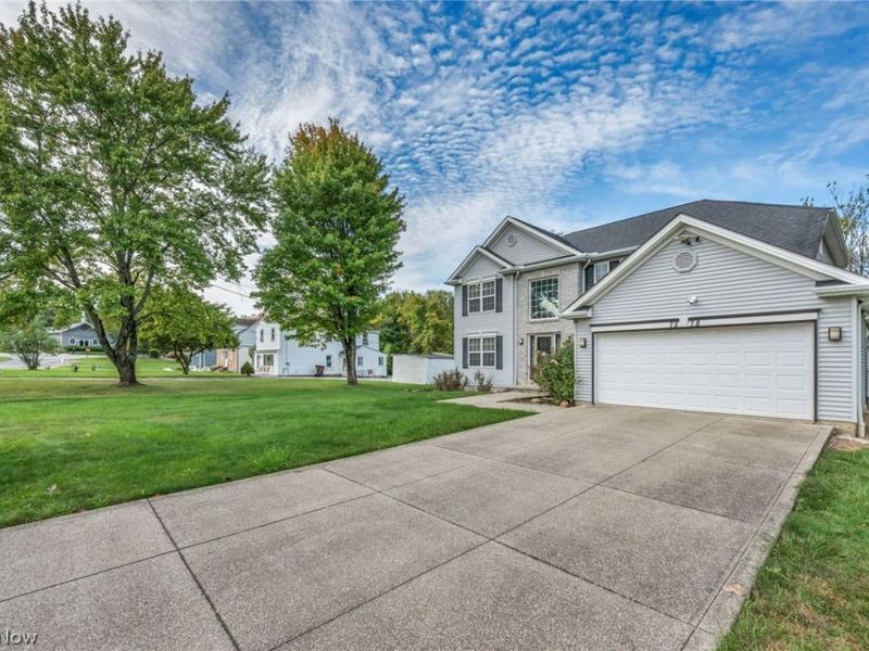 7278 Kentucky Drive, Bedford, OH 44146 Photo 3
