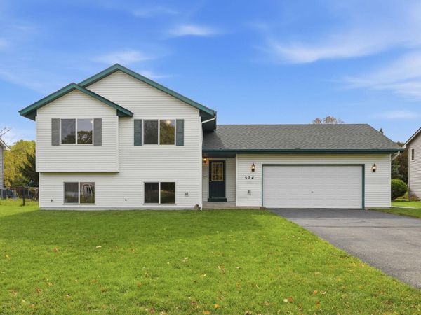 524 Weaver Boulevard , Anoka, MN 55303