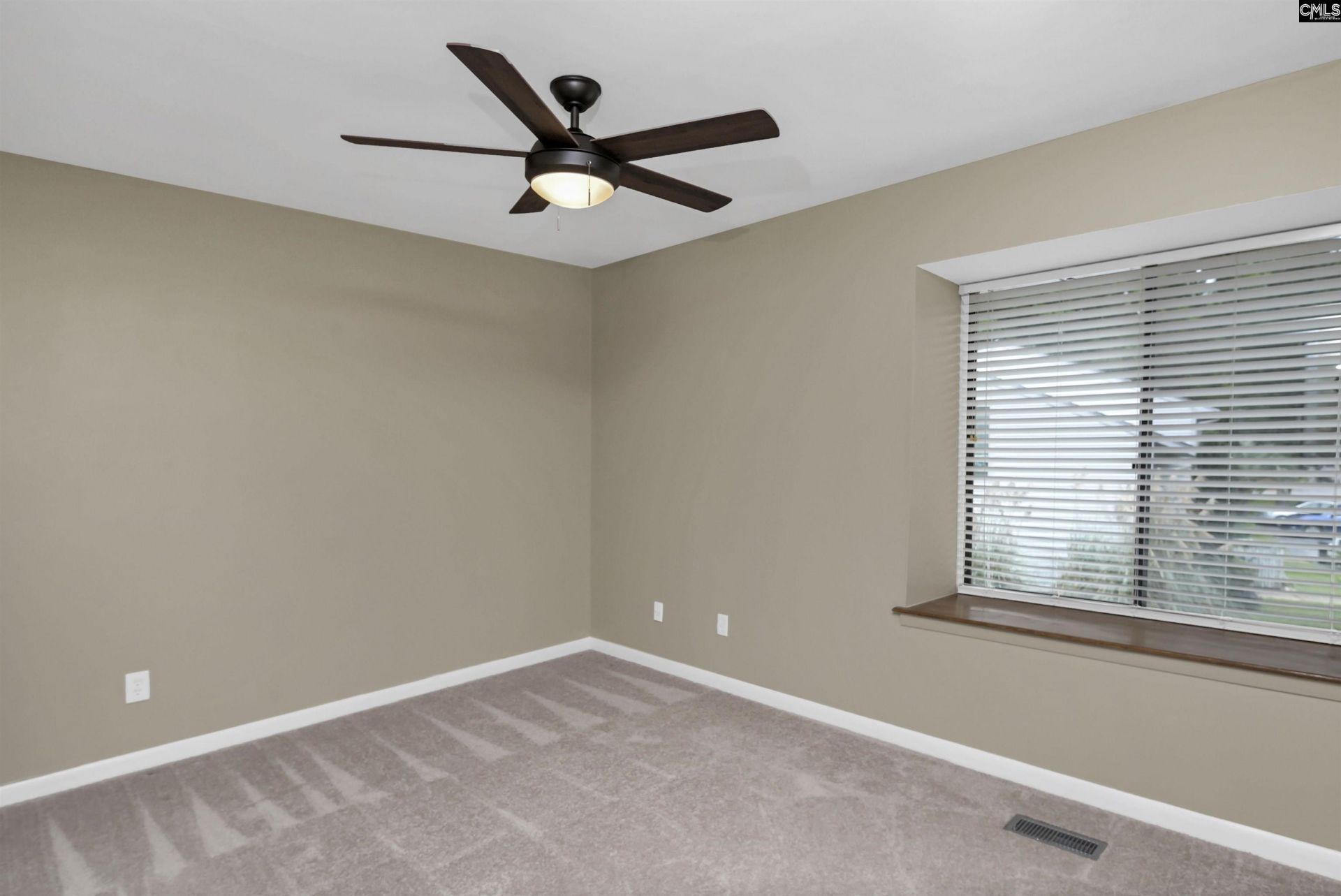 148 Leeward Road  Photo 25