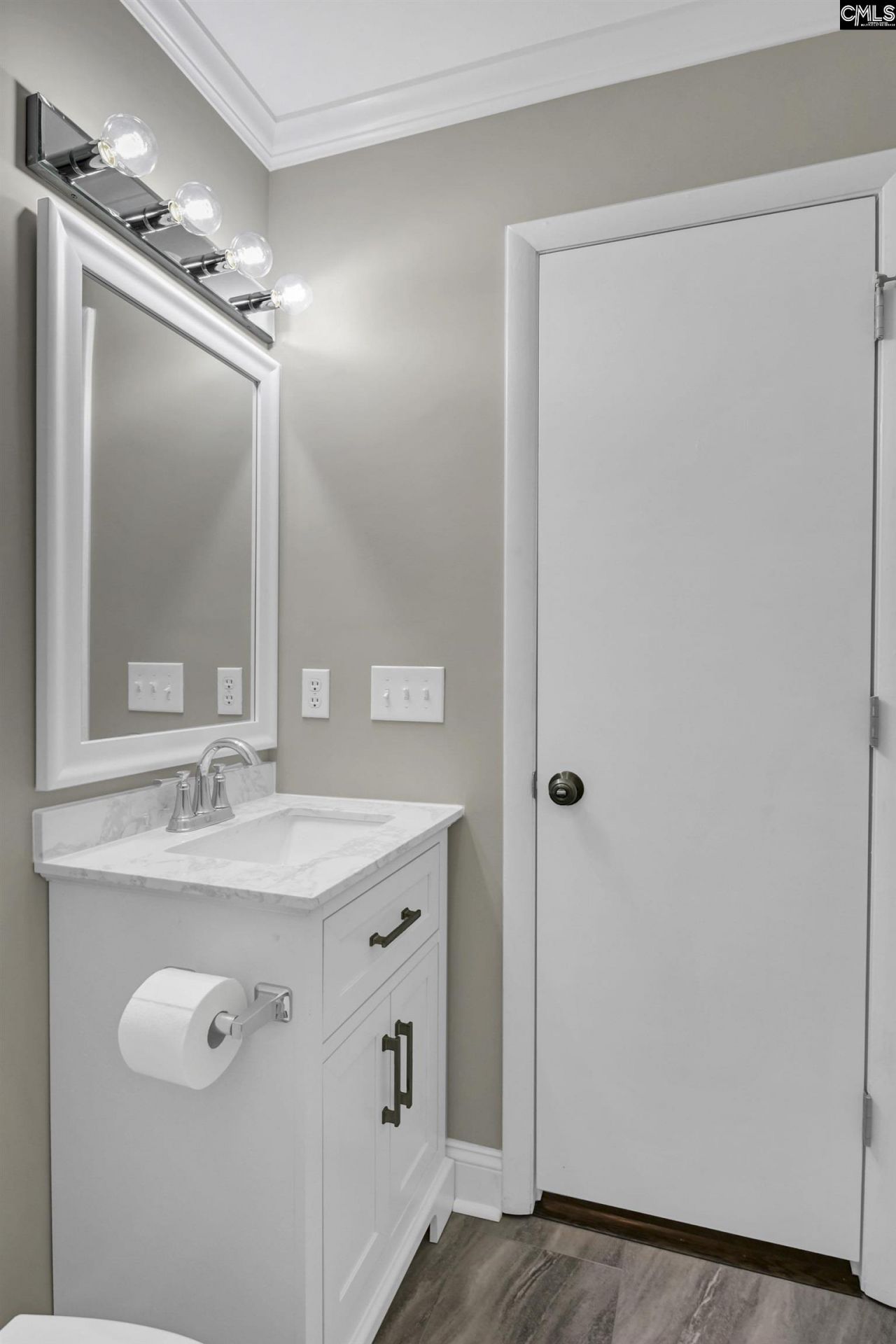 148 Leeward Road  Photo 31