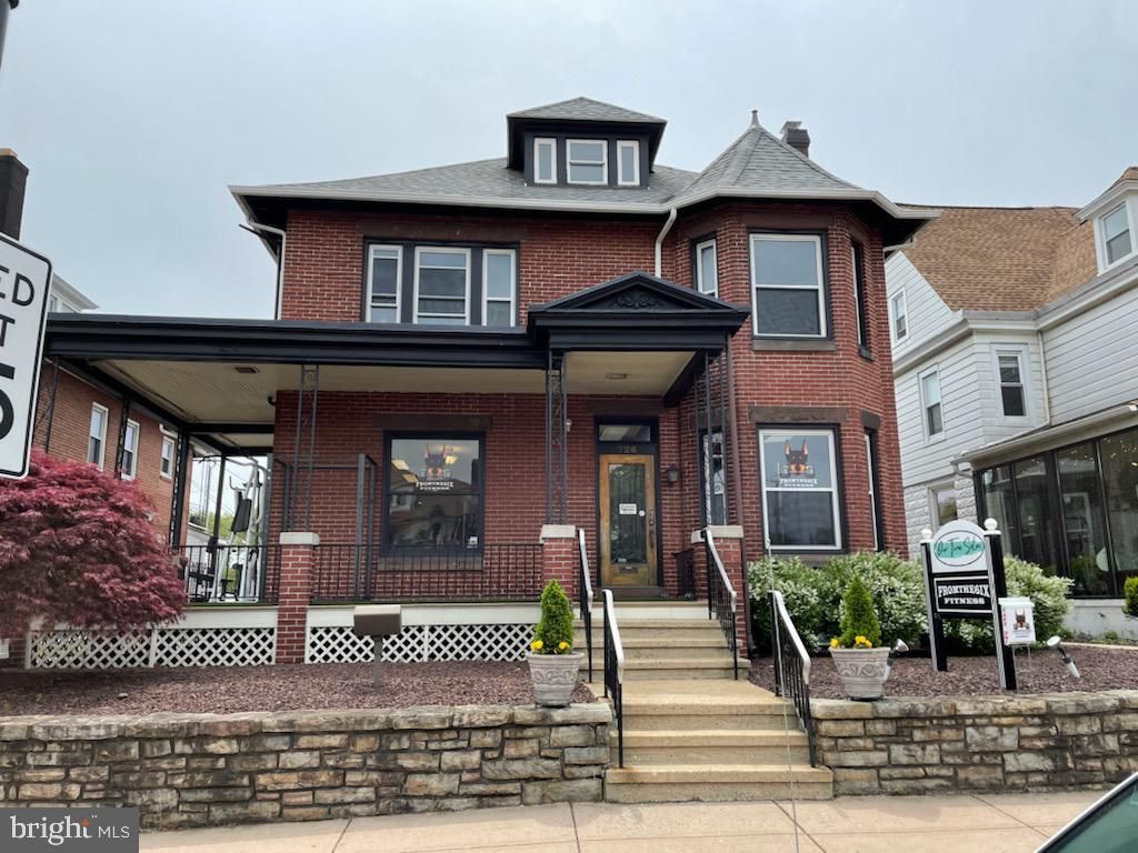 726 PENN AVENUE , WEST READING, PA 19611