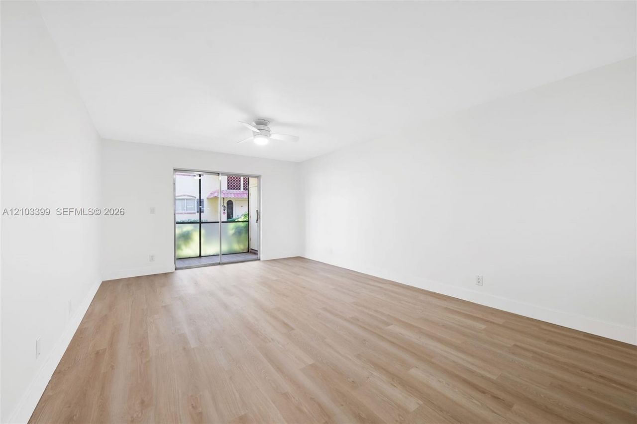 253 S Cypress Rd , Unit 211, Pompano Beach, FL 33060 Photo