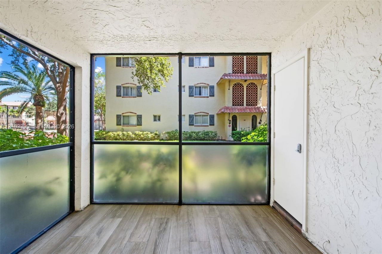 253 S Cypress Rd , Unit 211, Pompano Beach, FL 33060 Photo