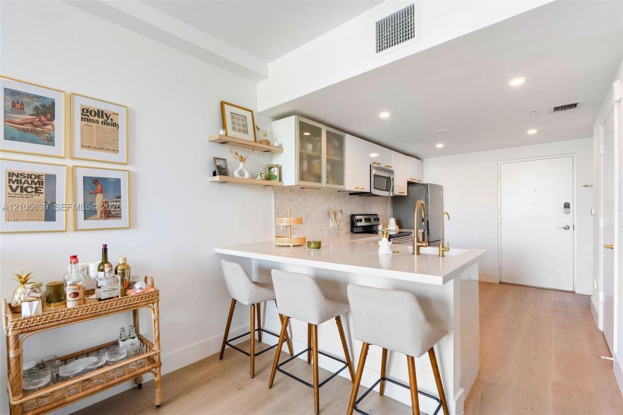 3339 Virginia St , Unit 339, Miami, FL 33133 Photo