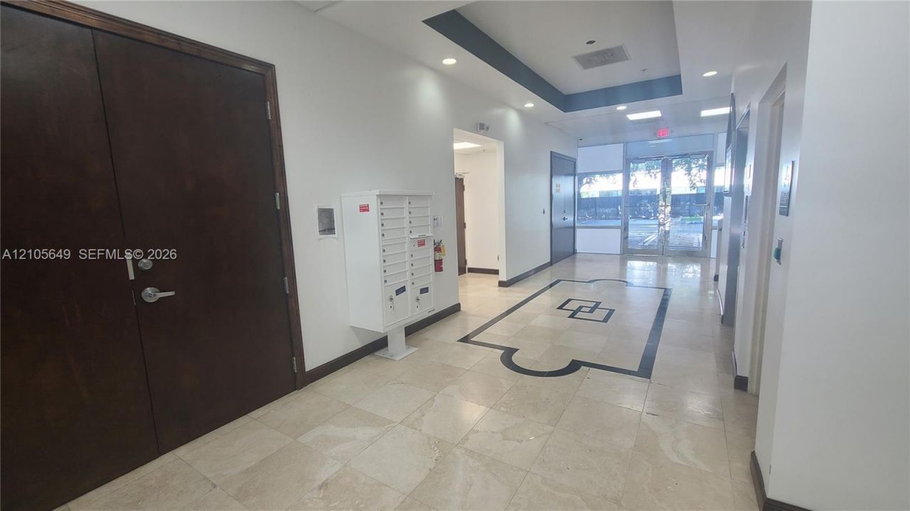 8050 N University Dr, Unit 101, Tamarac, FL 33321 Photo