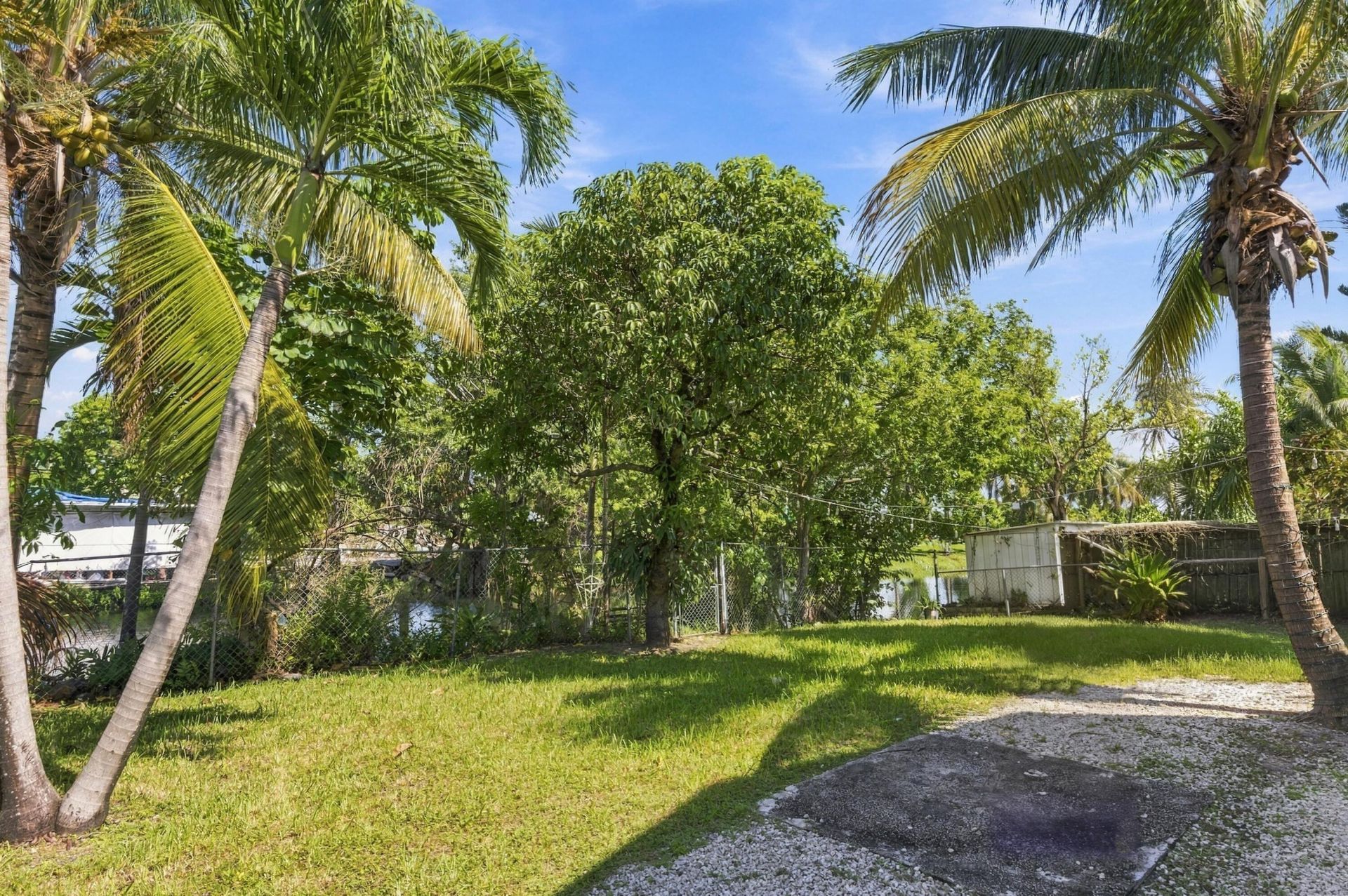 2805 NW 11th Street, Miami, FL 33125 Photo