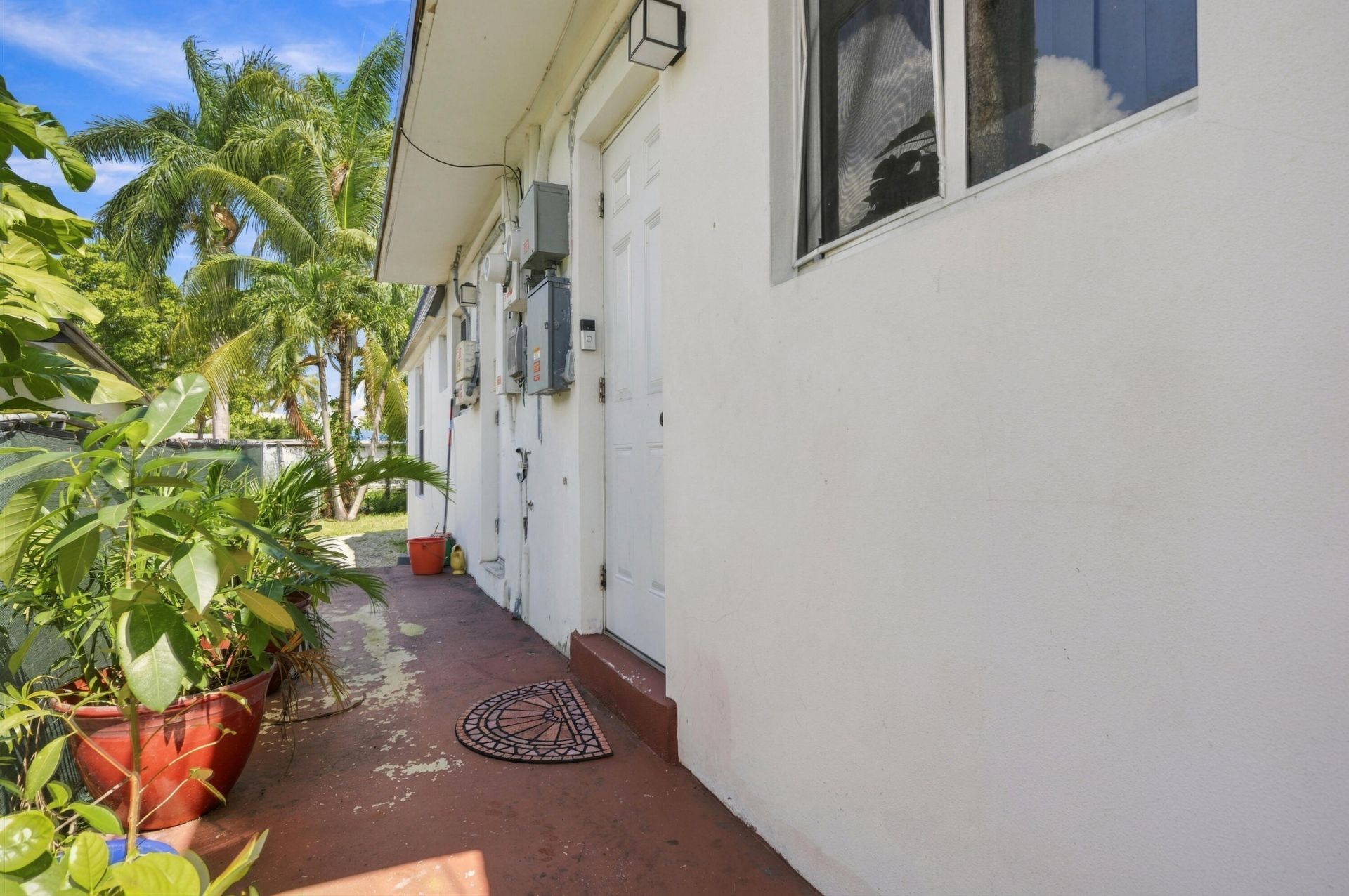 2805 NW 11th Street, Miami, FL 33125 Photo