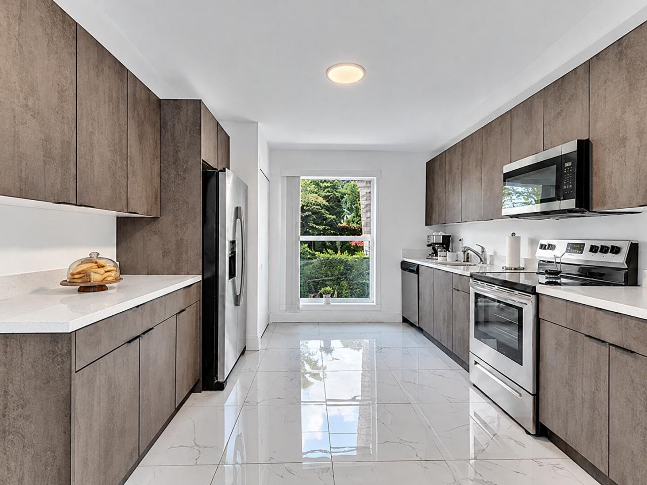 2805 NW 11th Street, Miami, FL 33125 Photo