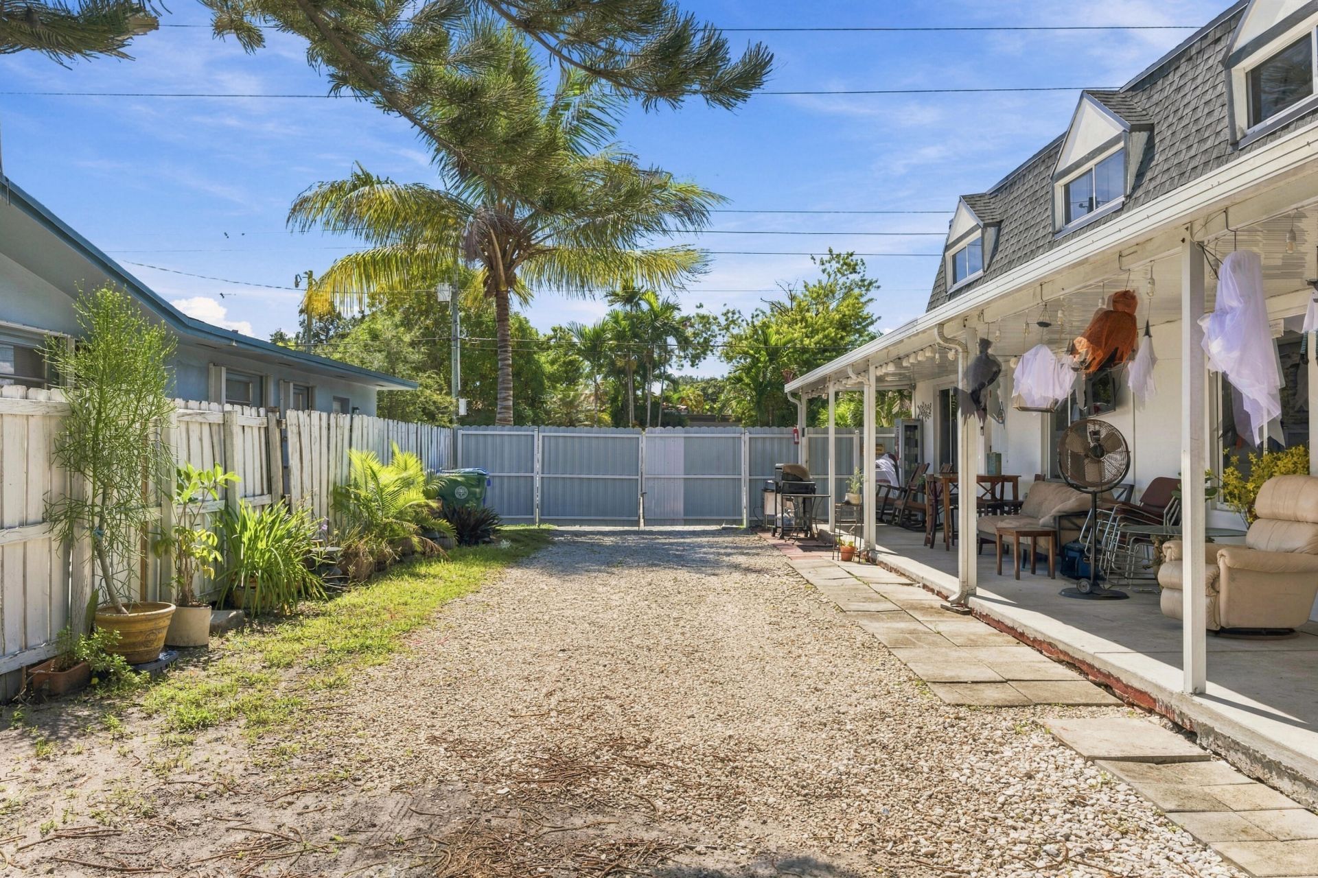 2805 NW 11th Street, Miami, FL 33125 Photo
