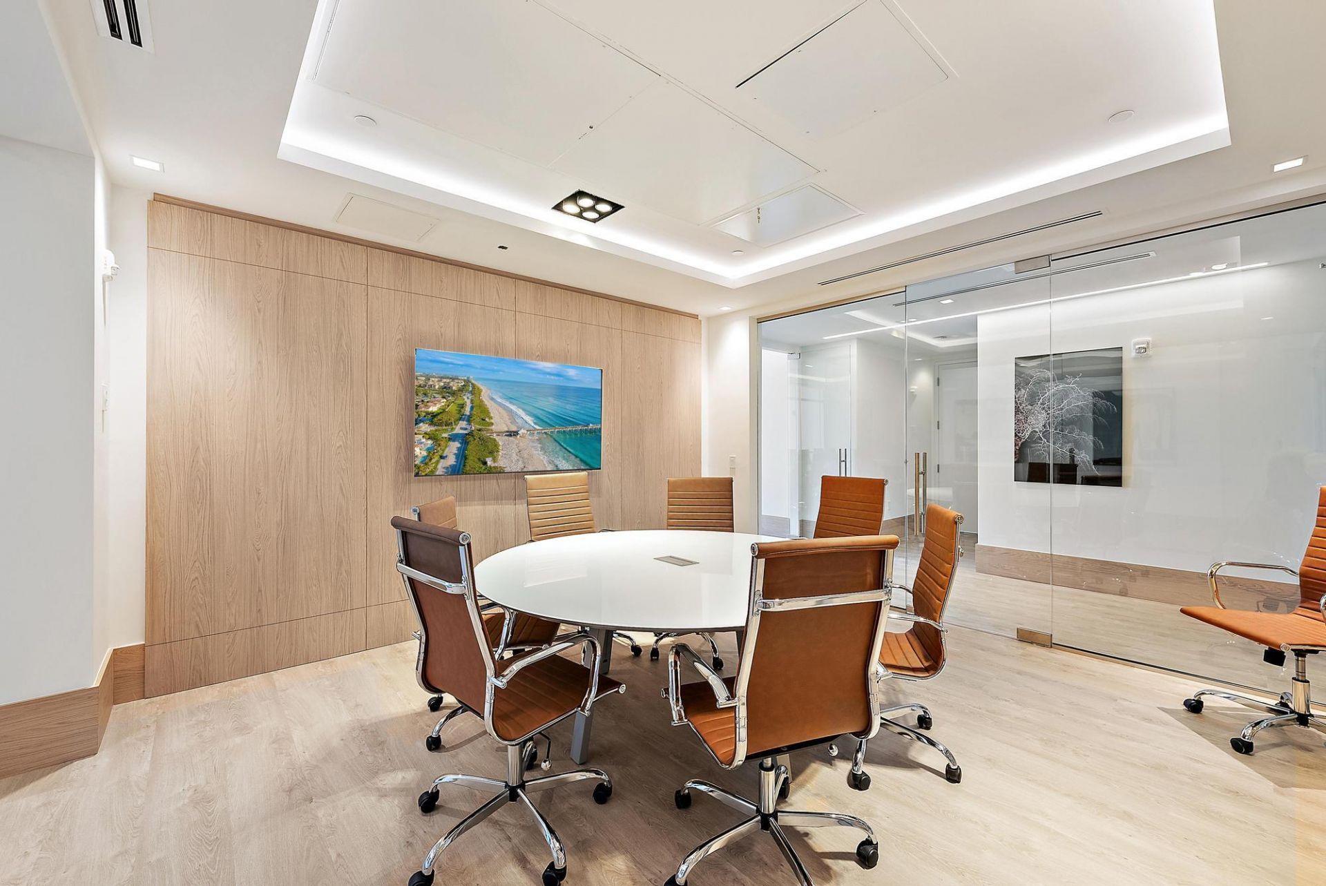 220 Lake Shore Drive, Unit 817, West Palm Beach, FL 33403 Photo