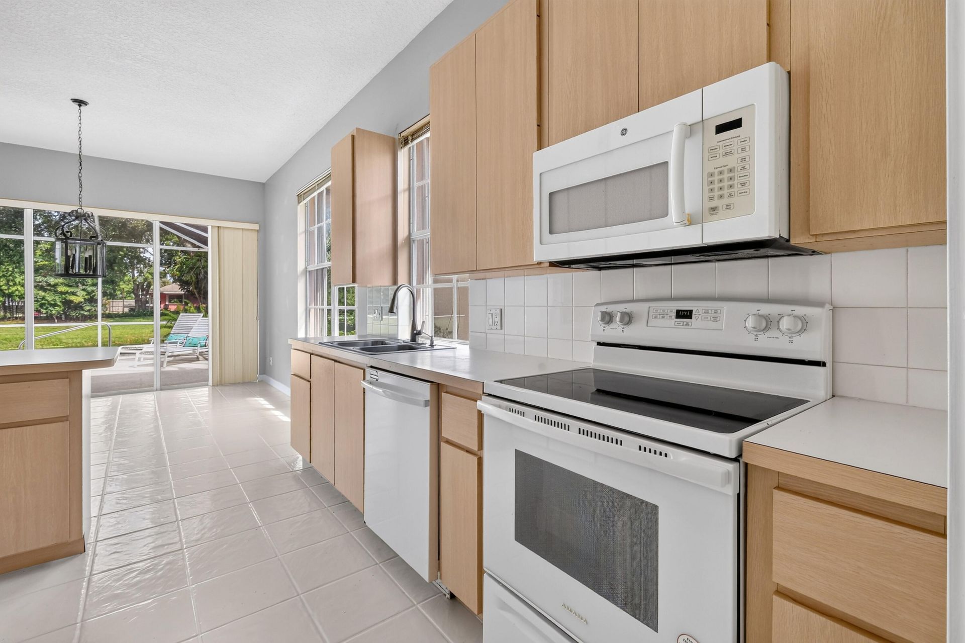 1081 Bedford Avenue, Palm Beach Gardens, FL 33403 Photo