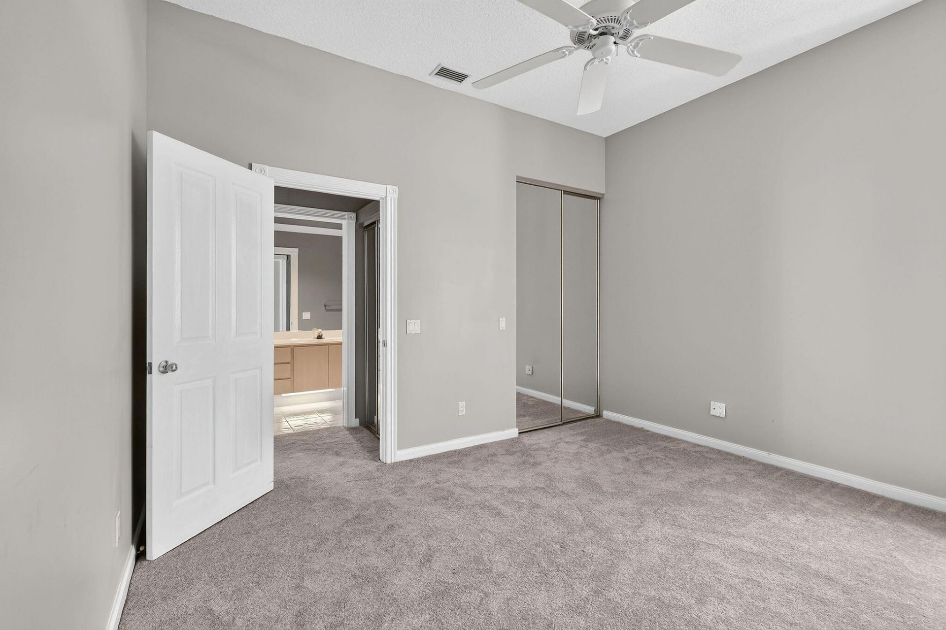 1081 Bedford Avenue, Palm Beach Gardens, FL 33403 Photo