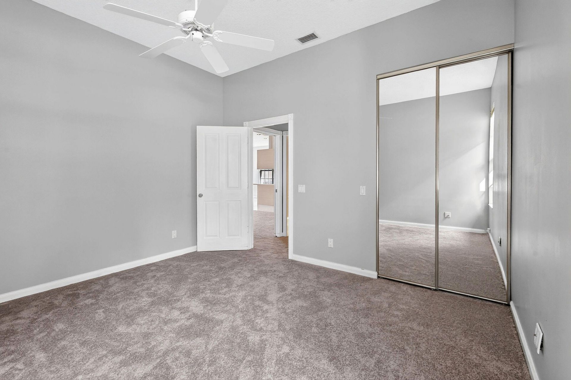 1081 Bedford Avenue, Palm Beach Gardens, FL 33403 Photo