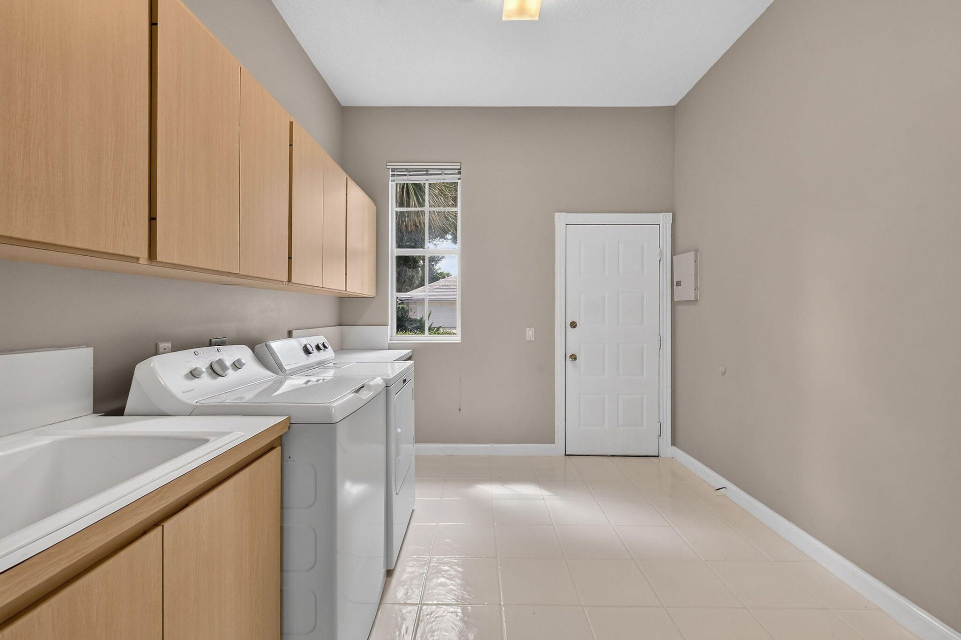 1081 Bedford Avenue, Palm Beach Gardens, FL 33403 Photo