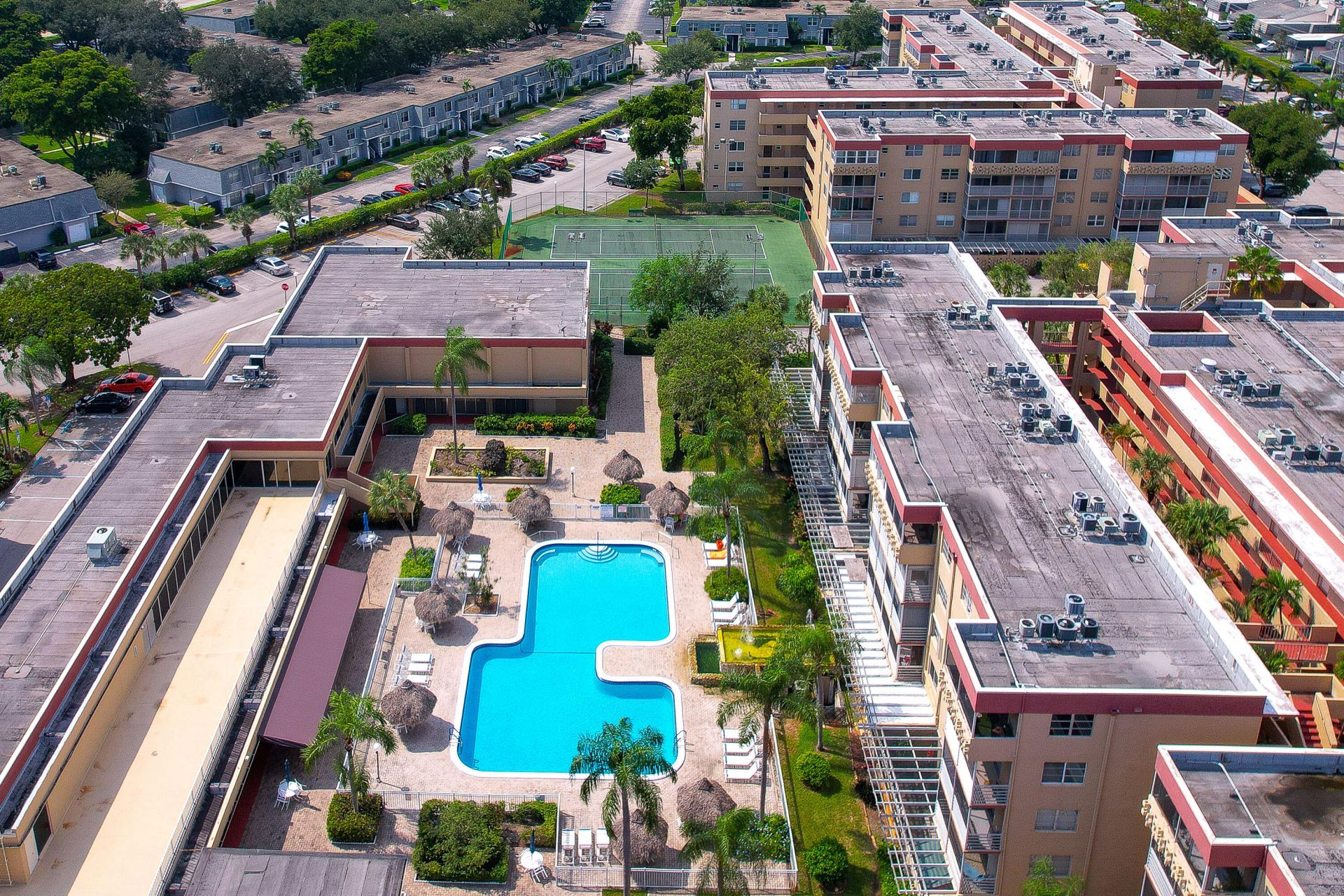 408 NW 68th Avenue, Unit 502, Plantation, FL 33317 Photo