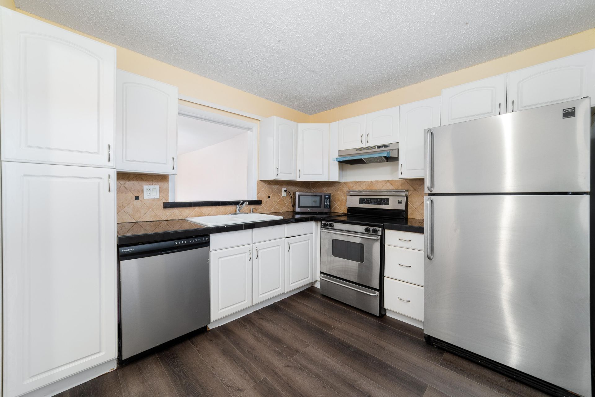 408 NW 68th Avenue, Unit 502, Plantation, FL 33317 Photo