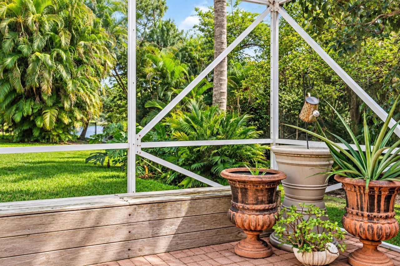 5137 Elpine Way, Riviera Beach, FL 33418 Photo