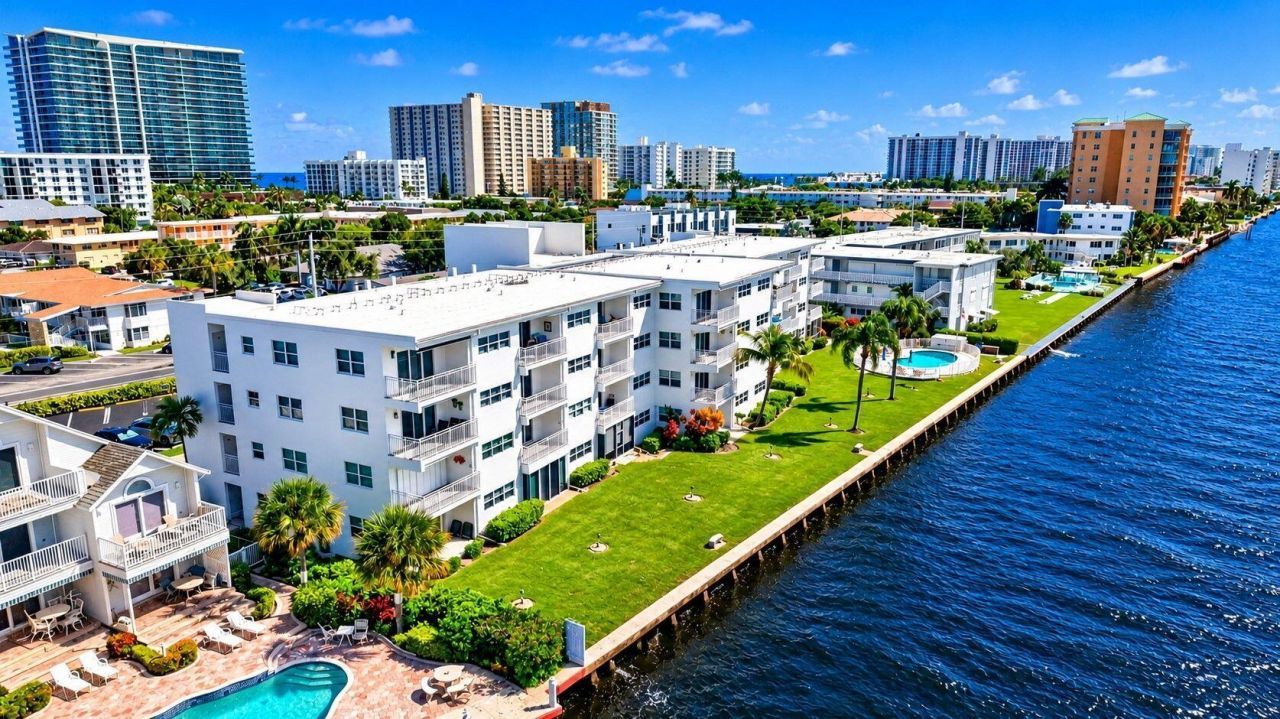 1111 N Riverside Drive, Unit 401, Pompano Beach, FL 33062 Photo