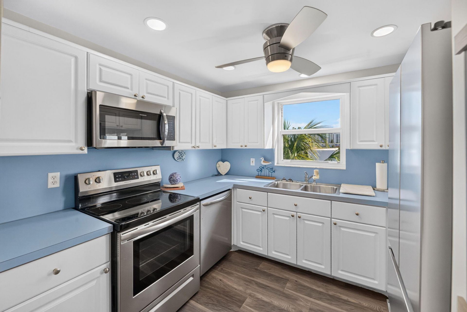 1111 N Riverside Drive, Unit 401, Pompano Beach, FL 33062 Photo