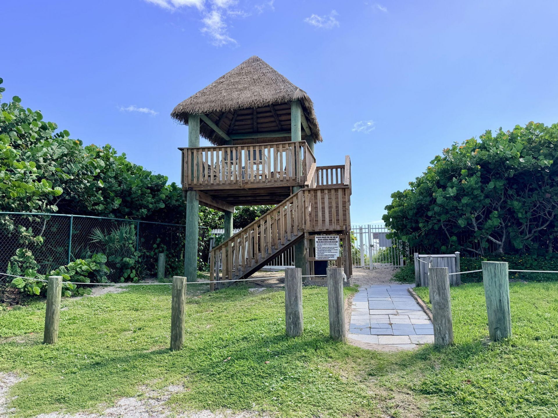 200 N El Mar Drive, Unit B202, Jensen Beach, FL 34957 Photo