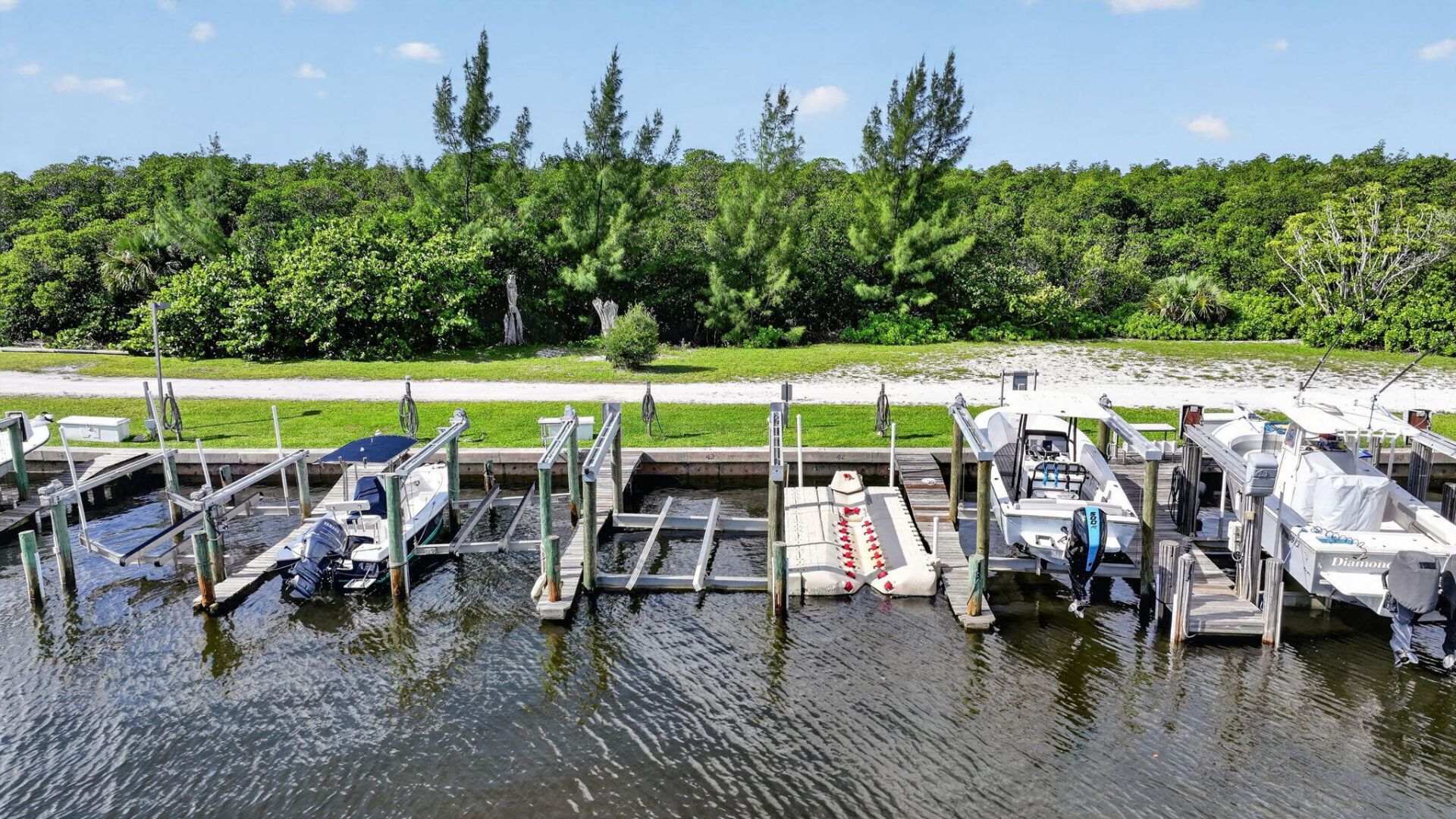200 N El Mar Drive, Unit B202, Jensen Beach, FL 34957 Photo
