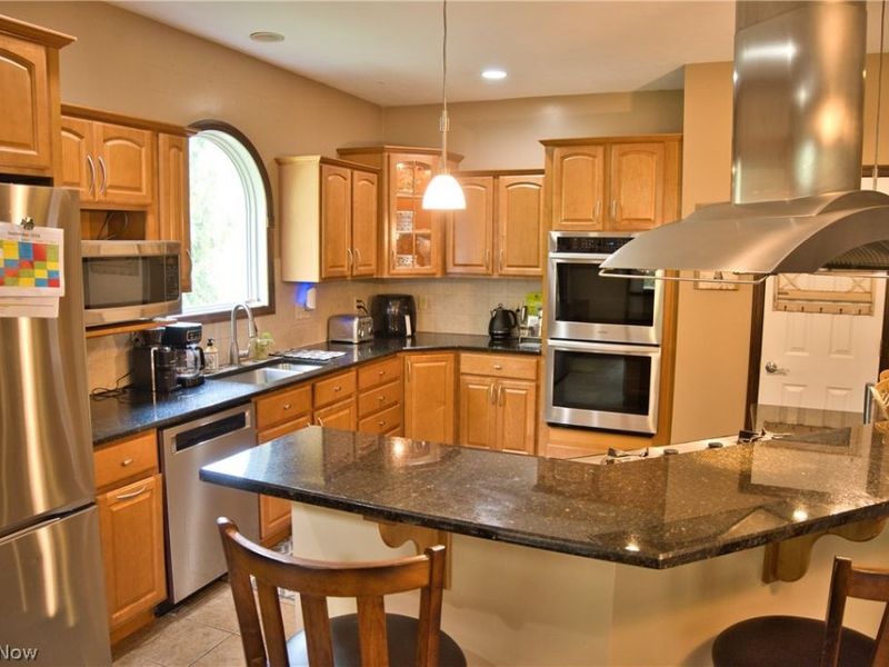 1225 River Run Drive, Macedonia, OH 44056 Photo 3