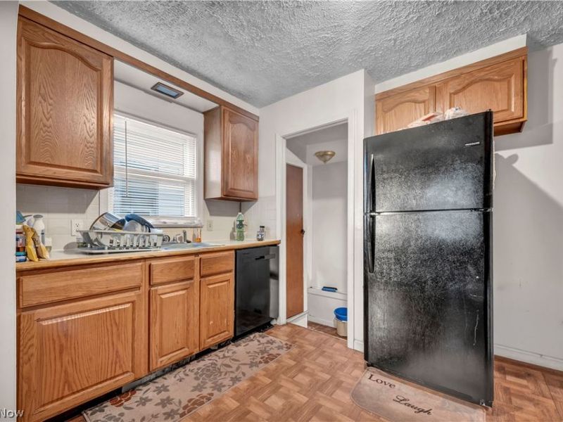 12324 Oak Park Boulevard, Garfield Heights, OH 44125 Photo 7