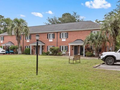 21 Hester Street, Unit Apt 11, Charleston, SC 29403