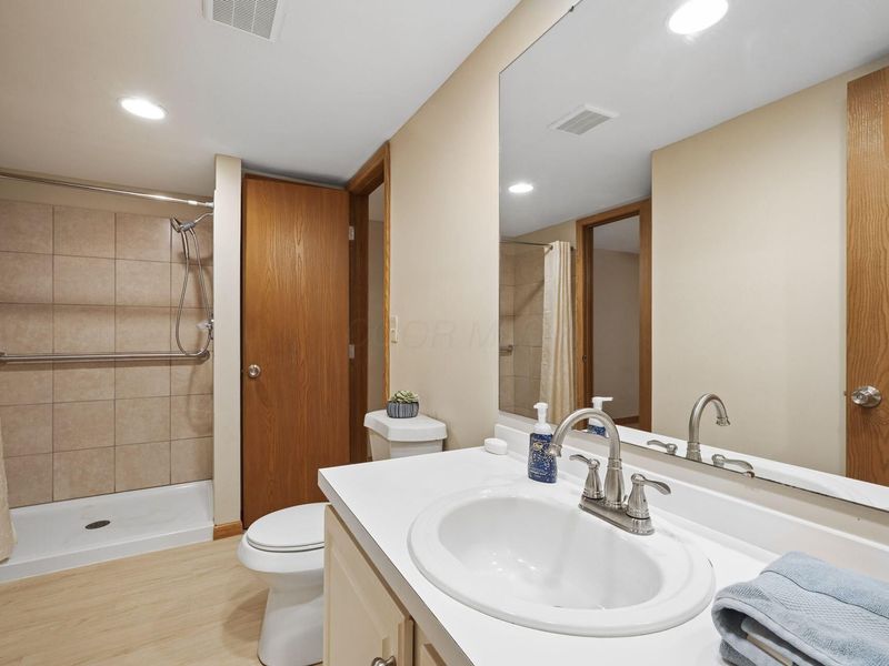 7782 Maxtown Road, Westerville, OH 43082 Photo 47
