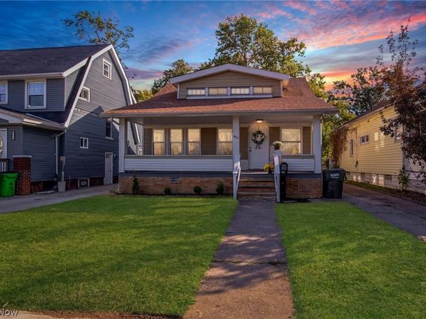 9812 Robinson Avenue , Garfield Heights, OH 44125
