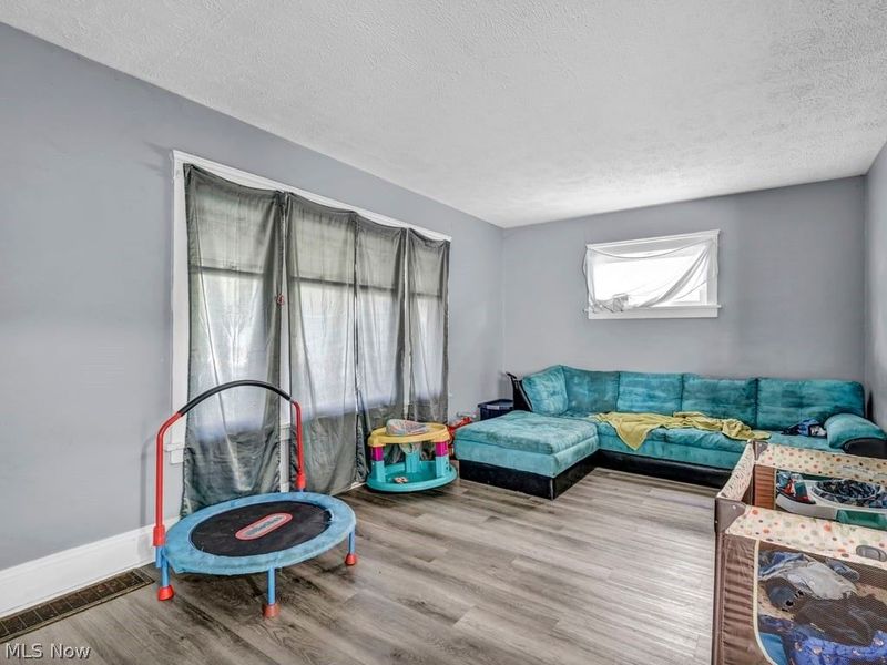 3515 W 100th Street, Cleveland, OH 44111 Photo 38
