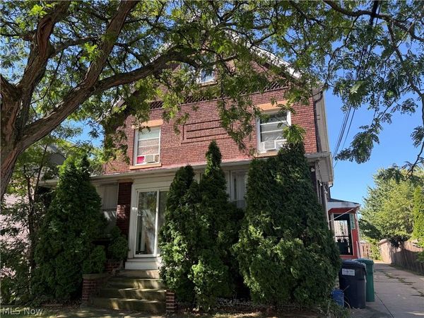 2018 Dowd Avenue , Lakewood, OH 44107