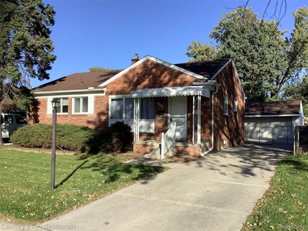 10055 Laurence Avenue , Allen Park, Mi 48101